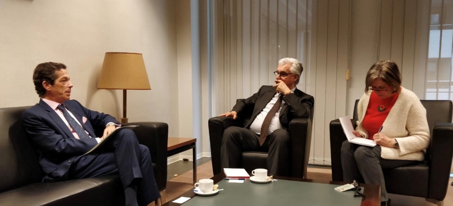 Embajador Felipe García se reunió con el Director de las Américas y El Caribe del Ministerio de Asuntos Exteriores de Bélgica